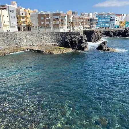 Apartment Modern On Two Levels, 3 Minutes From The Sea