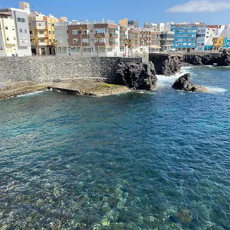 Apartment Modern On Two Levels, 3 Minutes From The Sea
